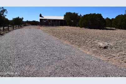 25633 El Dorado Drive, Seligman, AZ 86337 - Photo 18