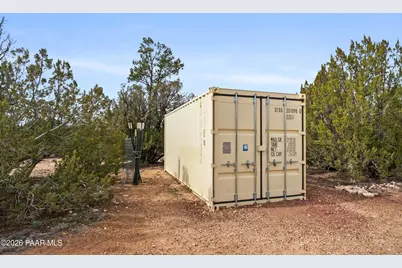 25815 W Fort Rock Road, Seligman, AZ 86337 - Photo 22