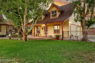 560 W Center St, Chino Valley, AZ 86323 - Photo 2