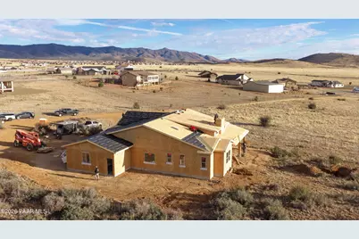 9230 N Grazing Meadow Lane, Prescott Valley, AZ 86315 - Photo 2