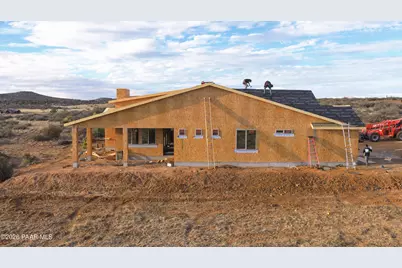 9230 N Grazing Meadow Lane, Prescott Valley, AZ 86315 - Photo 4