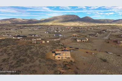 9230 N Grazing Meadow Lane, Prescott Valley, AZ 86315 - Photo 6