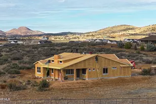 9230 N Grazing Meadow Ln, Prescott Valley, AZ 86315 - Photo 4