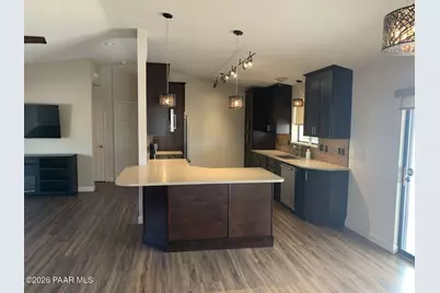 11033 E Manzanita Trail, Dewey-Humboldt, AZ 86327 - Photo 2