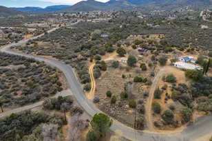 1550 S Hopi Trail, Dewey-Humboldt, AZ 86327 - Photo 4