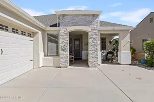 6877 E Lynx Wagon Rd, Prescott Valley, AZ 86314 - Photo 4