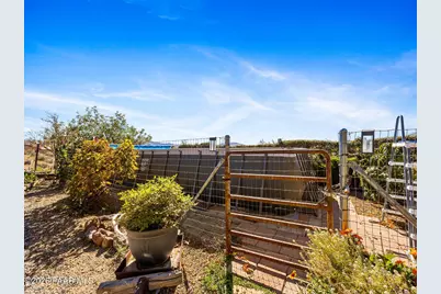 17827 S Tawny Lane, Peeples Valley, AZ 86332 - Photo 58
