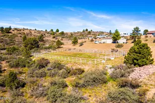 17827 S Tawny Ln, Peeples Valley, AZ 86332 - Photo 66