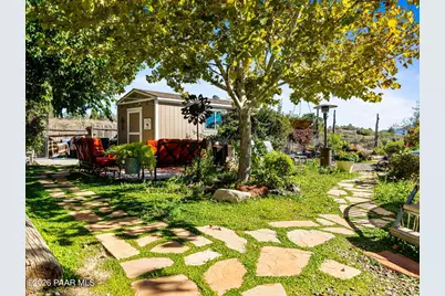 17827 S Tawny Lane, Peeples Valley, AZ 86332 - Photo 16