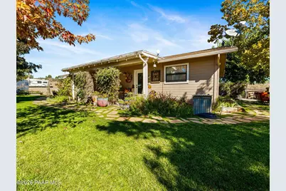 17827 S Tawny Lane, Peeples Valley, AZ 86332 - Photo 10