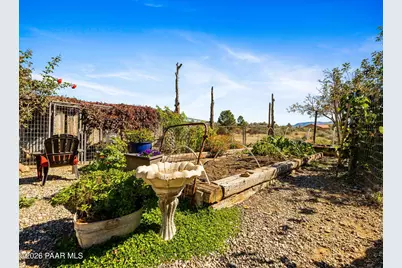 17827 S Tawny Lane, Peeples Valley, AZ 86332 - Photo 56