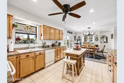 17827 S Tawny Lane, Peeples Valley, AZ 86332 - Photo 32