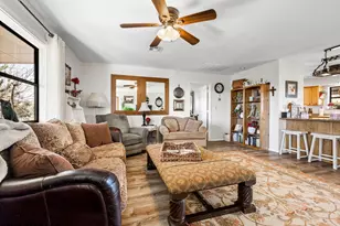 17827 S Tawny Ln, Peeples Valley, AZ 86332 - Photo 26