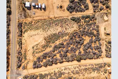 7565 W Derry Drive, Kirkland, AZ 86332 - Photo 8