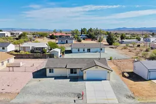 20272 E Hereford Dr, Mayer, AZ 86333 - Photo 2
