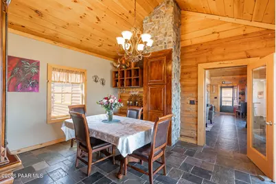 8807 S Fipsila Circle, Kirkland, AZ 86332 - Photo 32