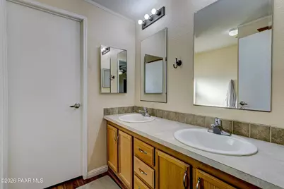 1030 N Summer Sweet Lane, Dewey-Humboldt, AZ 86327 - Photo 16