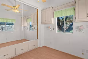 21312 W Shalako Ln, Congress, AZ 85332 - Photo 12