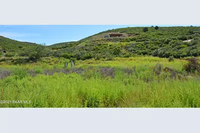 851 S Apache Knolls Trail, Dewey-Humboldt, AZ 86327 - Photo 2