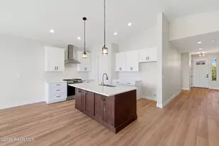 1949 Ventnor Cir, Prescott, AZ 86301 - Photo 4