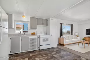 2740 N Kings Hwy W, Prescott Valley, AZ 86314 - Photo 12