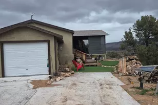 54310 Paint Brush Ln, Seligman, AZ 86337 - Photo 2