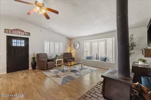 1958 N Quartz Dr, Prescott, AZ 86301 - Photo 4