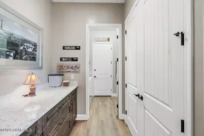 8875 N Tromontana Road, Prescott Valley, AZ 86315 - Photo 10