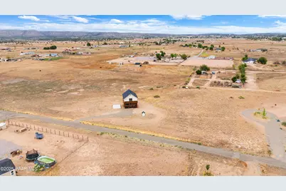 25665 N Riesling Lane, Paulden, AZ 86334 - Photo 28