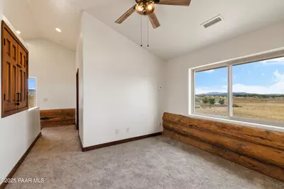 25665 N Riesling Lane, Paulden, AZ 86334 - Photo 14