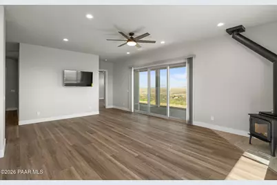 15690 E Orchard View Road, Dewey-Humboldt, AZ 86327 - Photo 14