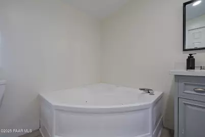 17273 E Apricot Lane, Mayer, AZ 86333 - Photo 16