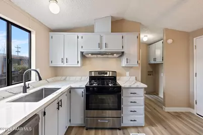 8537 E Ackland Drive, Prescott Valley, AZ 86314 - Photo 12