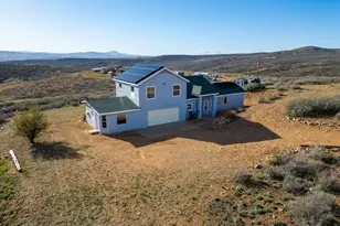 16751 E Leprechaun Rd, Dewey-Humboldt, AZ 86327 - Photo 2