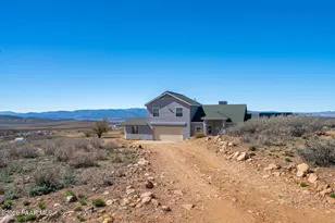 16751 Leprechaun Rd, Dewey-Humboldt, AZ 86327 - Photo 1