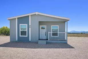 55 W Hawaii Rd, Paulden, AZ 86334 - Photo 1