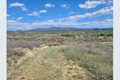 1365 S Iron Springs Road, Skull Valley, AZ 86338 - Photo 1