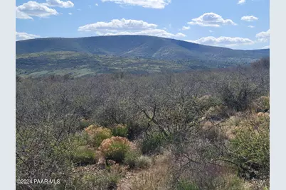 1365 S Iron Springs Road, Skull Valley, AZ 86338 - Photo 6