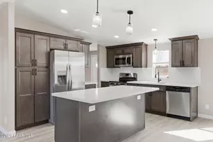 24275 N Cleveland St, Paulden, AZ 86334 - Photo 8