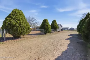 24275 N Cleveland St, Paulden, AZ 86334 - Photo 24