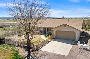 3260 Ron Rd, Paulden, AZ 86334 - Photo 2