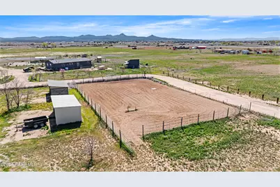 3260 Ron Road #2, Paulden, AZ 86334 - Photo 26