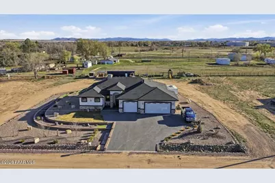 925 Aztec Drive, Chino Valley, AZ 86323 - Photo 4