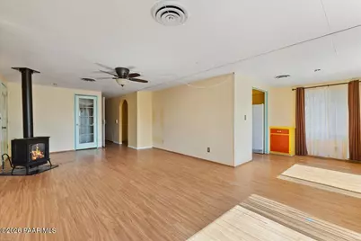 1353 N Albino Trail, Dewey-Humboldt, AZ 86327 - Photo 12