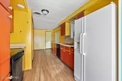 1353 N Albino Trail, Dewey-Humboldt, AZ 86327 - Photo 8