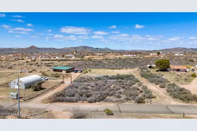 7320 W Veda Lane, Kirkland, AZ 86332 - Photo 2