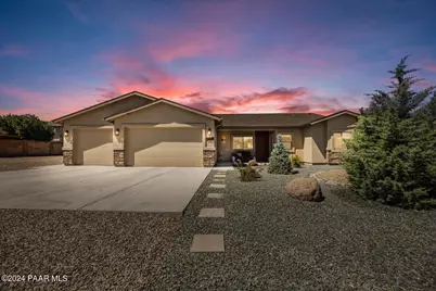 7275 E Grandview Drive, Prescott Valley, AZ 86314 - Photo 1