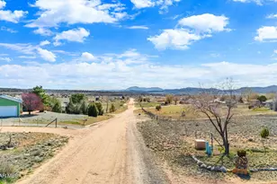 24680 N St Louis St, Paulden, AZ 86334 - Photo 32
