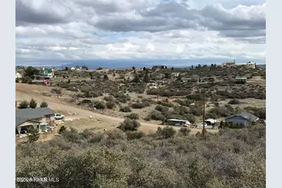 18207 Tawny Lane, Peeples Valley, AZ 86332 - Photo 22