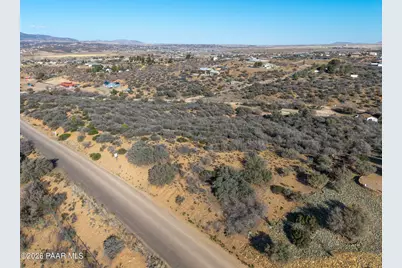 14430 E Ridge Way, Dewey-Humboldt, AZ 86327 - Photo 10